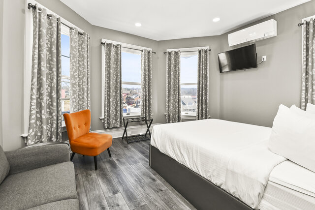 Image 2 for Standard Queen Rooms