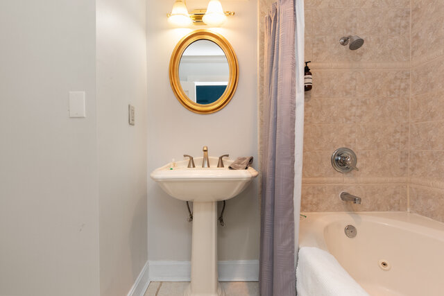 Image 14 for Lamplighter Rooms 9 & 10 - 2nd Floor