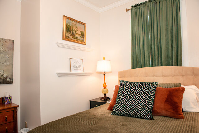 Image 5 for Guesthouse Room 8 - 2nd Floor