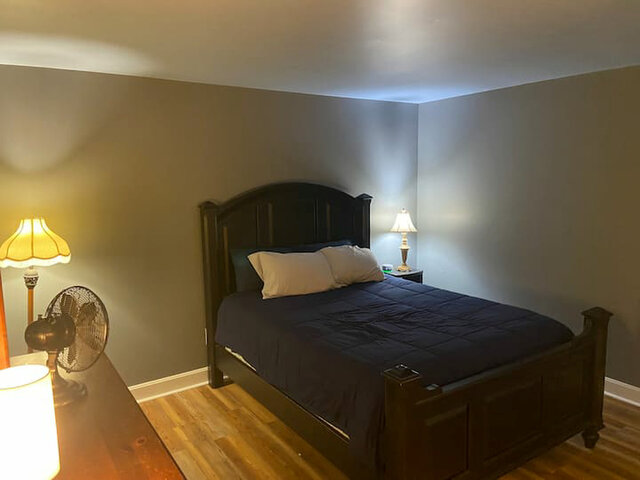 Image 6 for Above the Pub Apt. 2