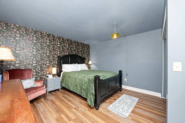 Image 8 for Above the Pub Apt. 2