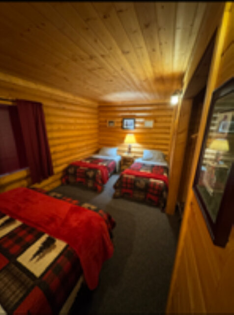 Image 22 for Moose Cabin