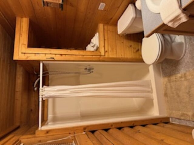 Image 5 for Moose Cabin