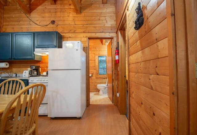 Image 5 for Bear's Den Cabin