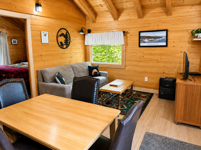 Image 4 for Bear's Den Cabin