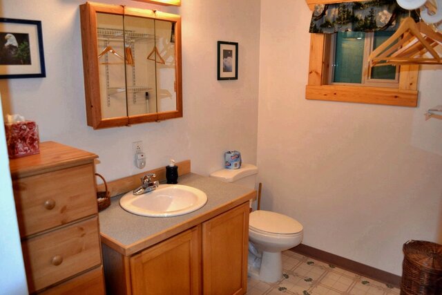 Image 14 for Eagle's Nest Cabin