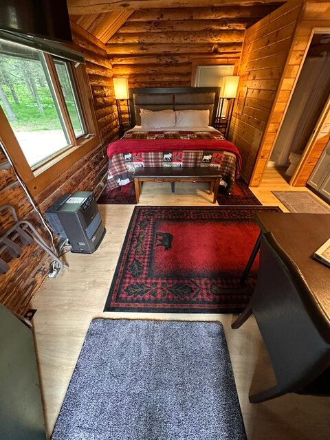 Image 5 for Peterson Cabin