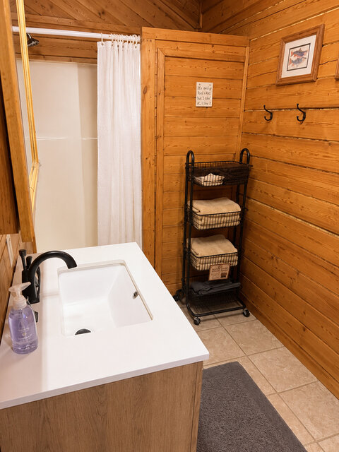 Image 9 for Fisherman's Cabin