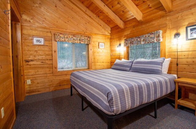 Image 7 for Bear's Den Cabin