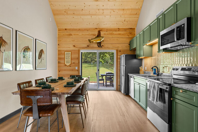 Image 9 for D2. Rivermark Lodge (8)