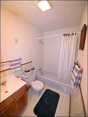 Image 4 for HP05) Cabin #5