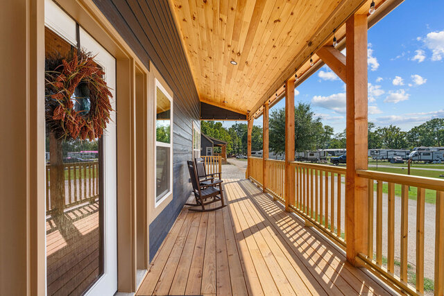 Image 5 for D2. Rivermark Lodge (8)