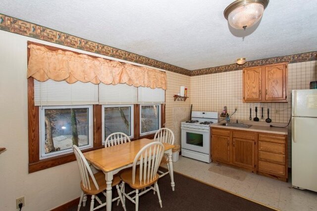 Image 2 for HP05) Cabin #5