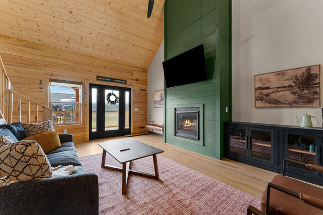Image 22 for D2. Rivermark Lodge (8)