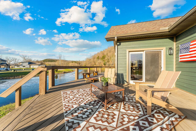 Image 2 for 00) Stillwater Lodge