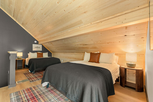 Image 7 for B2. Riffle Lodge (6)