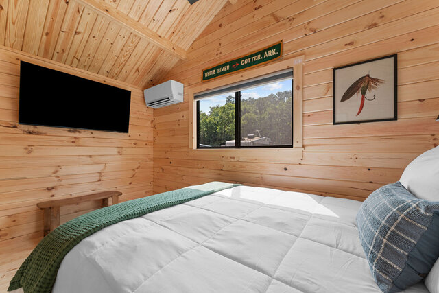 Image 5 for R02. Caddis Cabin (4)