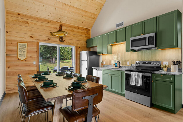 Image 20 for D2. Rivermark Lodge (8)