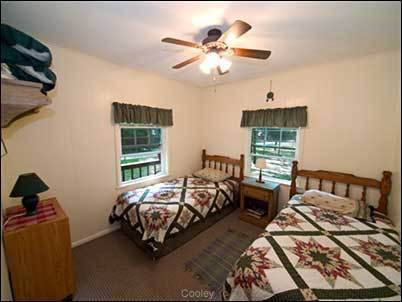 Image 4 for HP09) Cabin #9