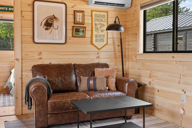 Image 8 for R02. Caddis Cabin (4)