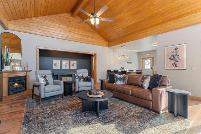 Image 5 for 00) Stillwater Lodge