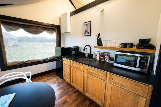 Image 13 for Luxury Glamping Tent Suite