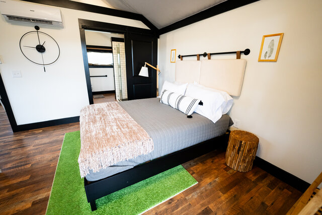 Image 4 for Luxury Glamping Tent Suite