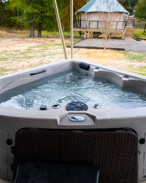 Image 20 for Luxury Glamping Tent Suite