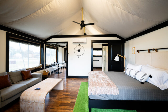 Image 3 for Luxury Glamping Tent Suite