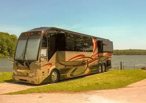 Image 1 for Lakefront Premium RV Sites