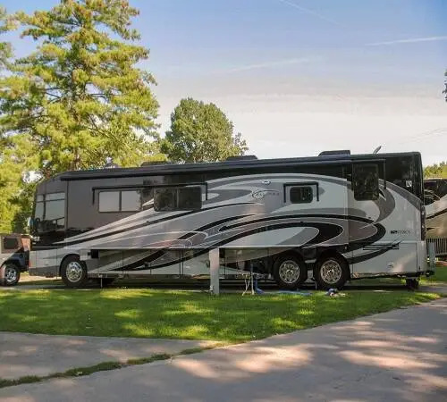 Image 1 for Pull Thru RV Sites