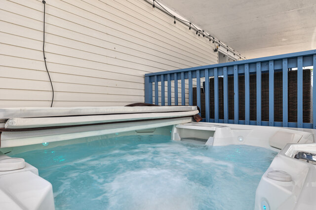 Image 18 for Clam's Cottage with Jacuzzi @ LIV Resort