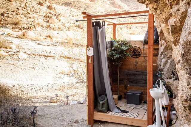 Image 7 for Desert Oasis