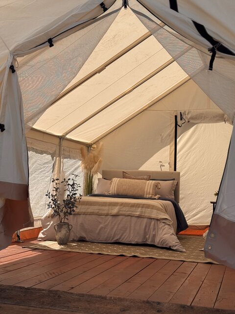 Image 9 for Sunrise Suite