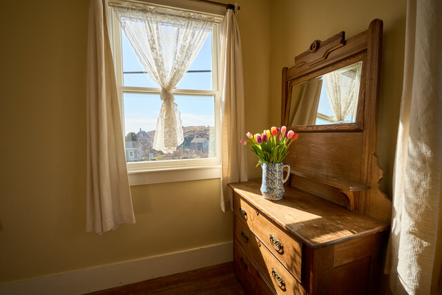 Image 5 for 07) Corner Queen Ocean