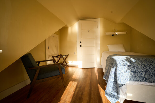 Image 4 for 29) Twin Single Ocean Premium