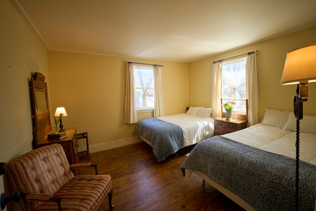 Image 1 for 12) Corner Double Meadow