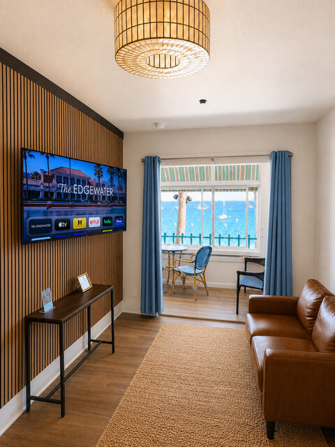 Image 1 for 02) Oceanfront Suite Two