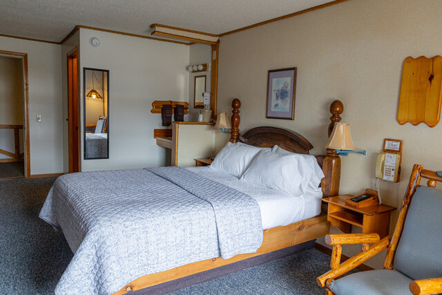 Image 2 for Queen Bed