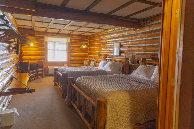 Image 1 for 2 Queen Beds