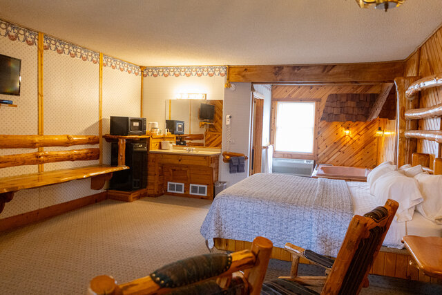 Image 2 for King Bed