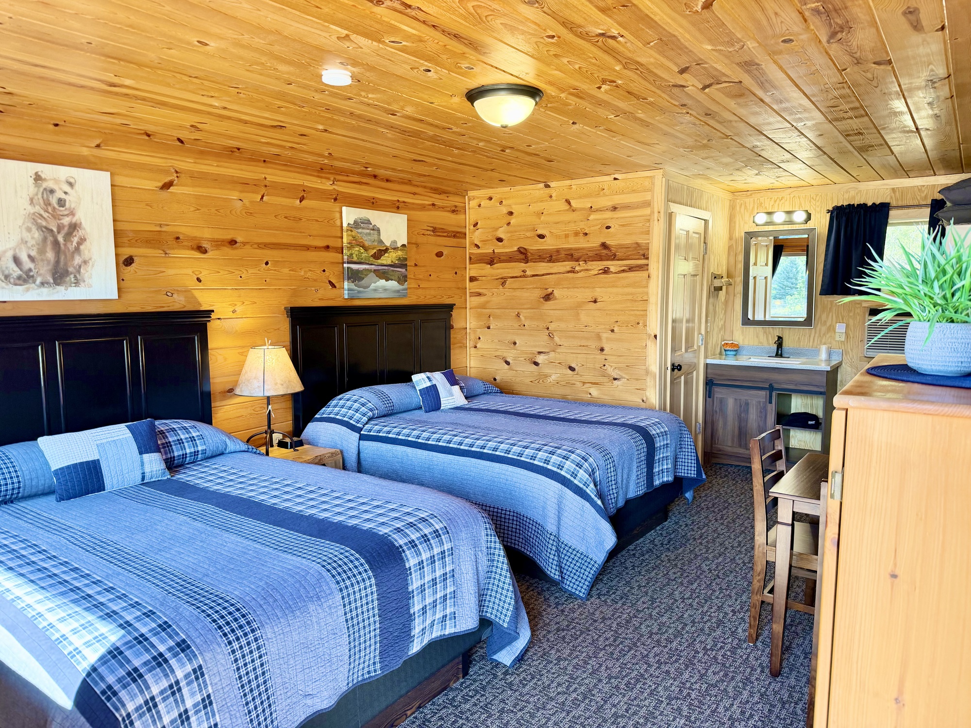 Image for Double Queen Room w/Kitchenette - Lodge