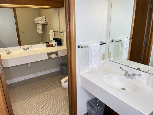 Image 4 for Classic 2 Queen