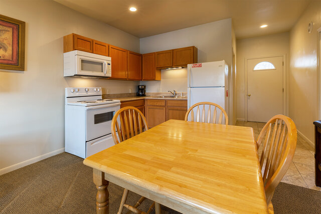 Image 2 for 2 Bedroom/ 2 Bath Suite