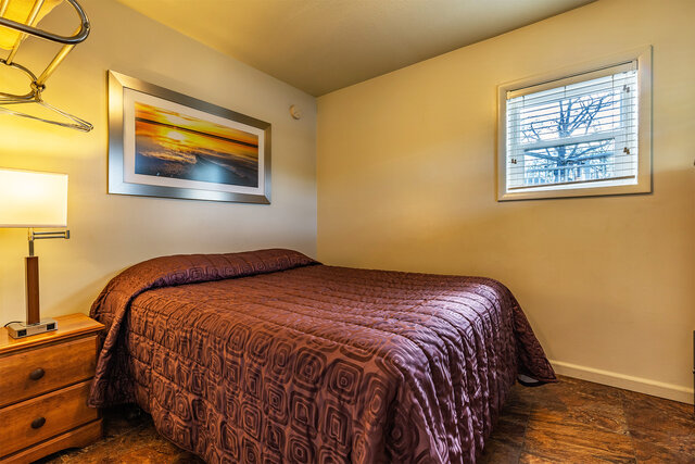 Image 5 for 2 Bedroom/1Bath Suite