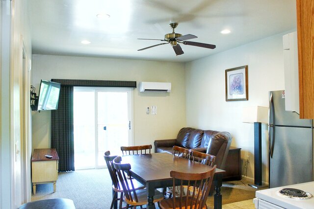 Image 3 for 2 Bedroom/ 2 Bath Suite