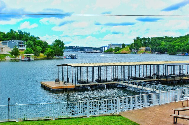 Image 2 for 2 Bedroom/1Bath Suite