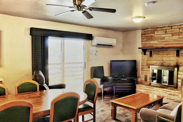 Image 3 for 3 Bedroom/1.5 Bath Suite