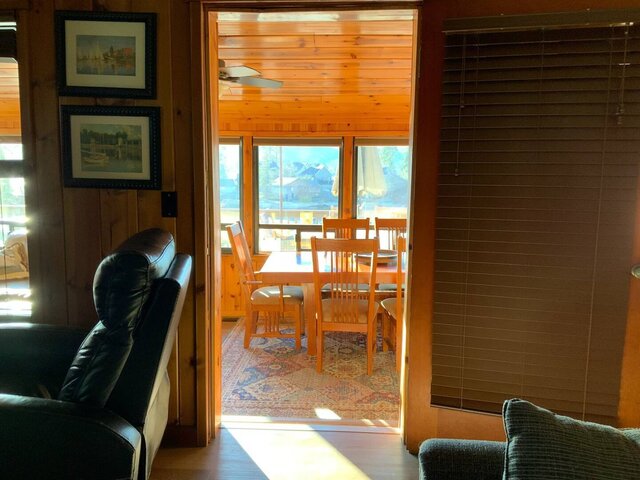 Image 9 for Lakefront Whitney Cove