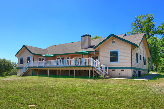 Image 22 for Oak Junction Lodge North Fork